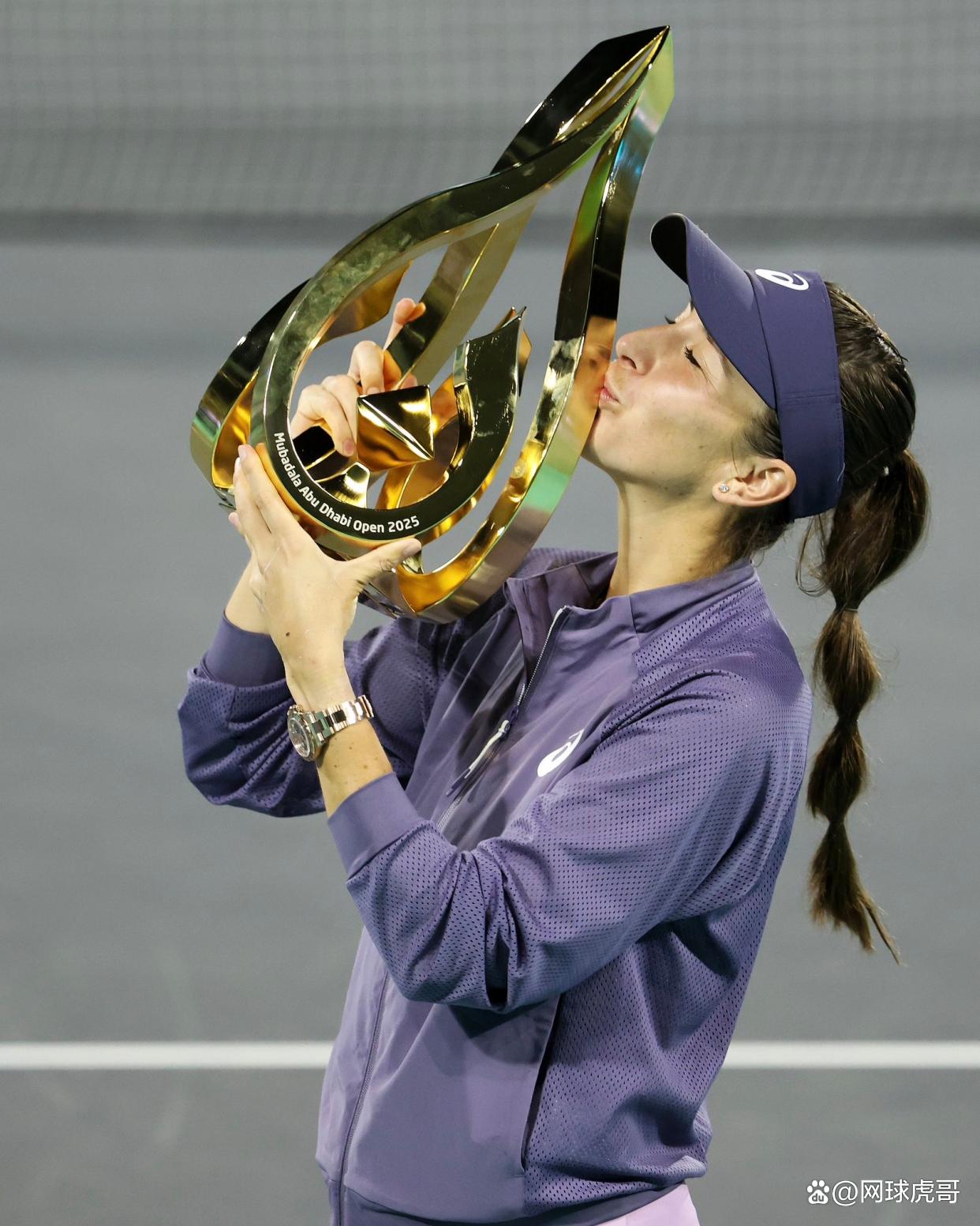 开云体育-科维托娃在勇士比赛中持续失利,夺冠引发热议!气势如虹延续-开云体育