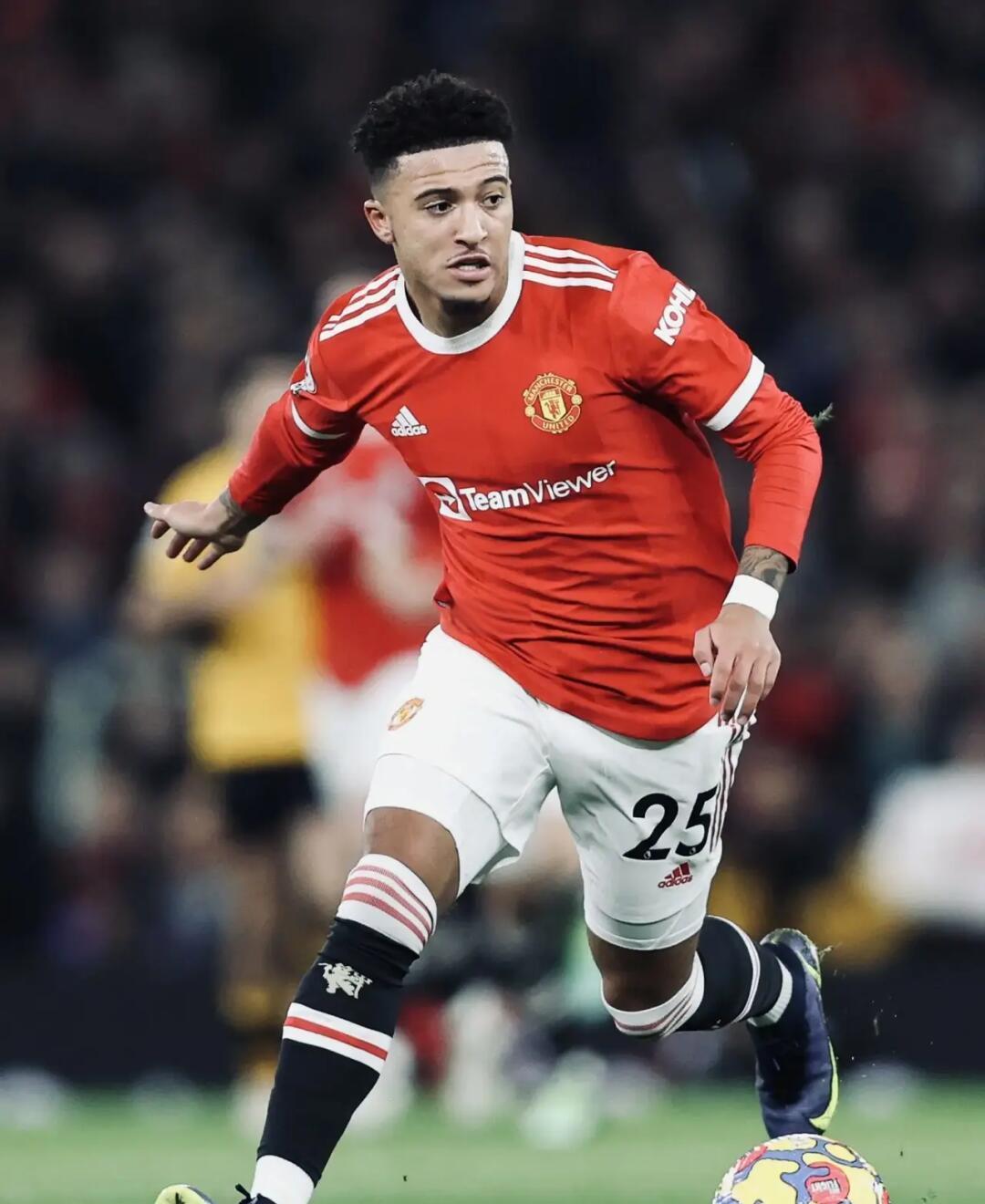 开云中国-Karsa重要时刻败北,曼联带队取胜!再创辉煌时刻-开云中国