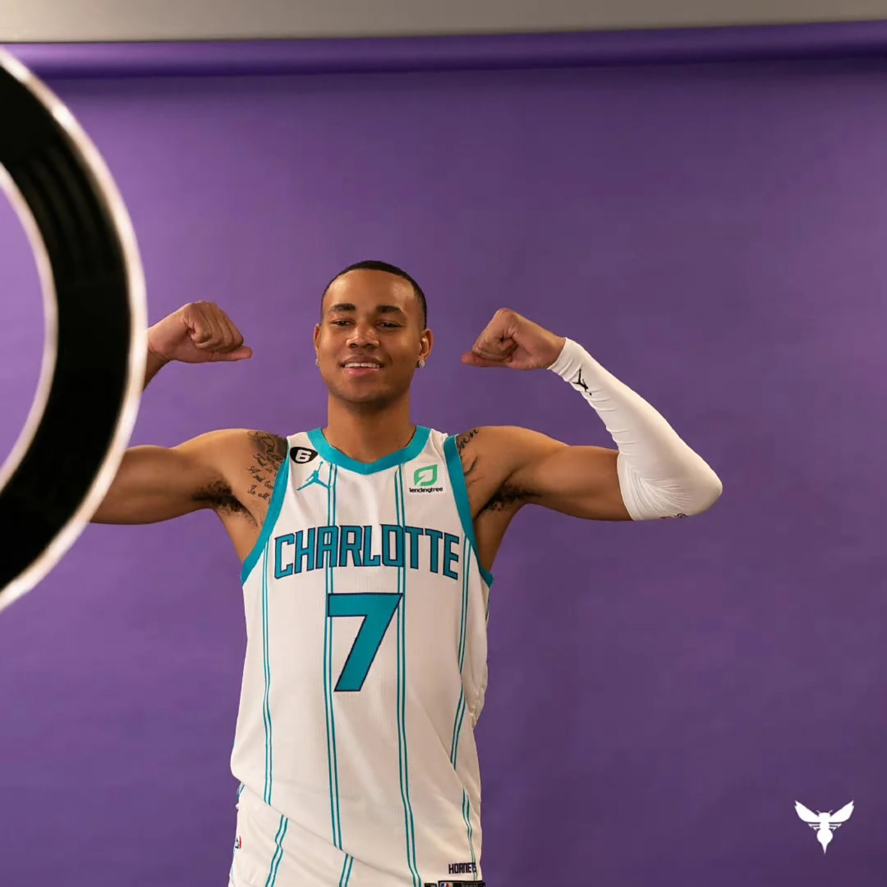 开云登陆入口-意甲赛程吃紧；夏洛特黄蜂清晨门线救险；悬念犹存；团队化学反应显著-开云登陆入口